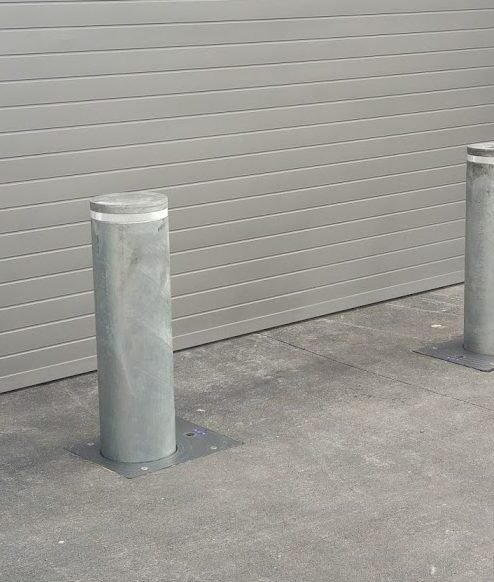 Bornes escamotables semi-automatiques
