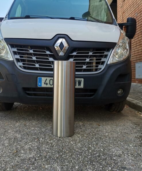 Bornes de haute sécurité : la solution efficace pour limiter la circulation des poids lourds