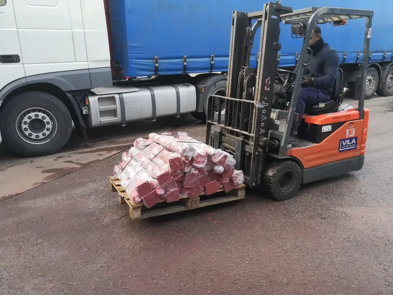 Chargement d'un portail Pilonatic pour la livraison