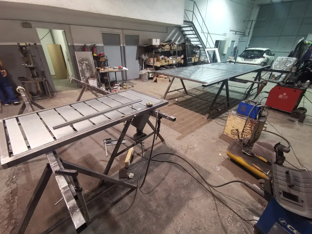 Fabrication de portails métalliques dans l’atelier Pilonatic